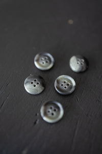 Semi Mottled Button - Granite Grey
