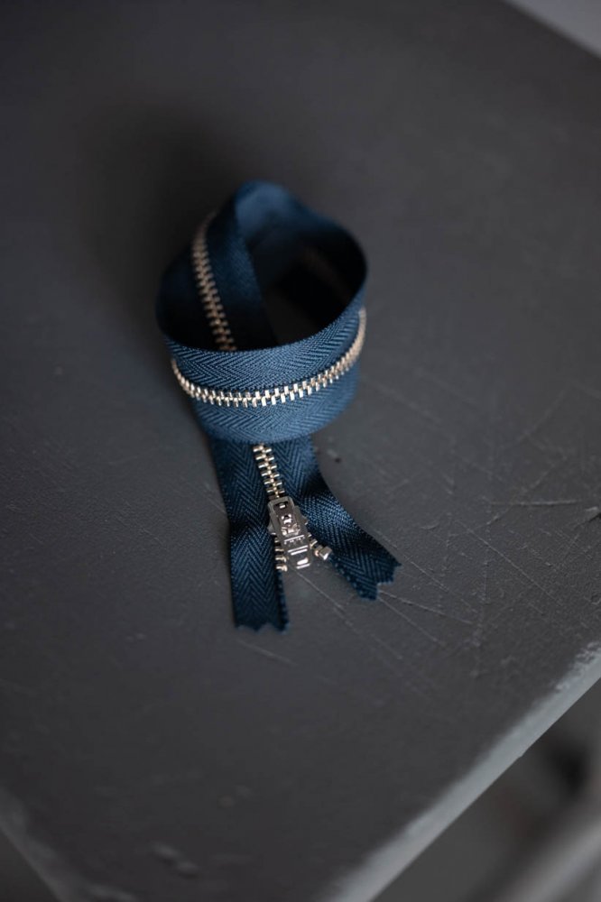 30cm Zip (Factotum & Francli)
