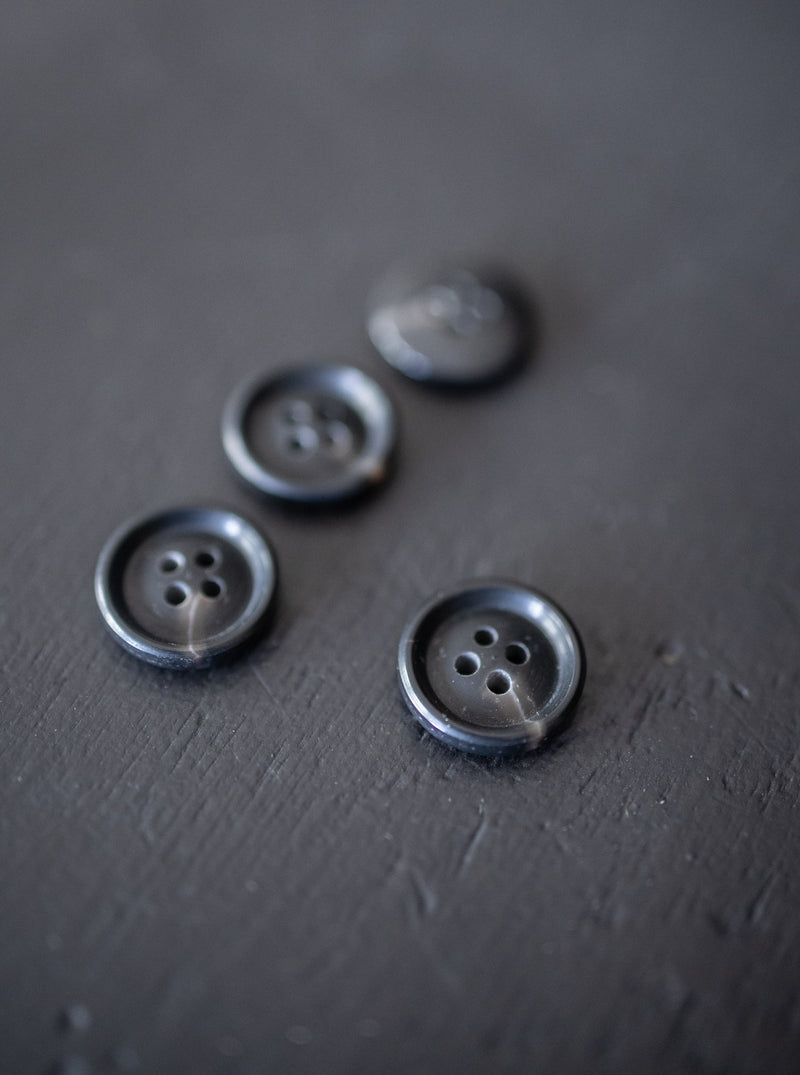 Semi Mottled Button - Dark Brown