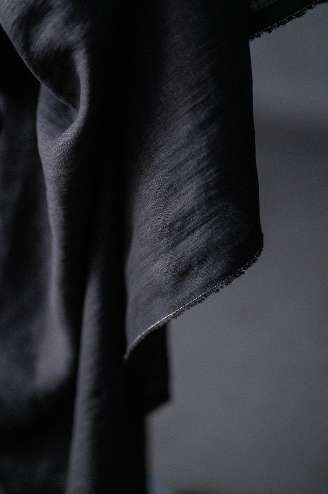 European Laundered Linen - Jet Black 130