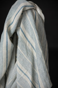 Dosa Aqua linen fabric