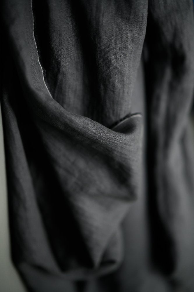 Scuttle Black 185
