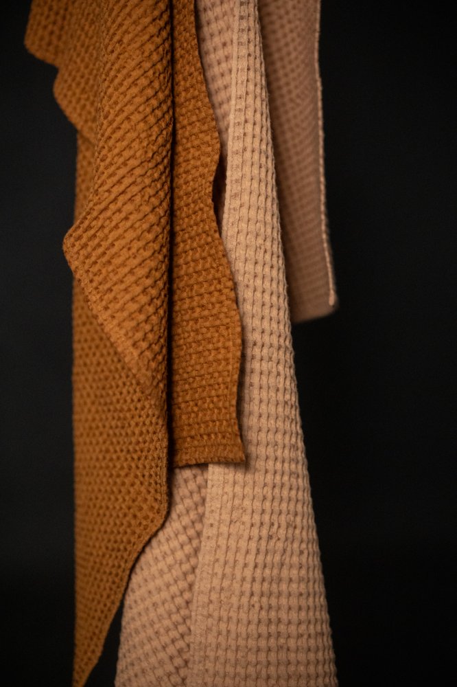 European Linen Waffle - Amber