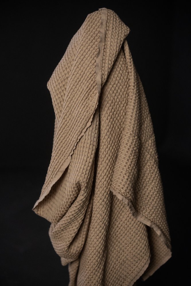 European Linen Waffle - Rich Tea