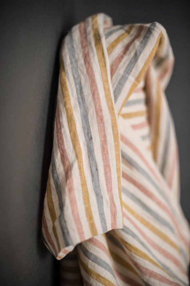 Suzy Stripe Extra Wide