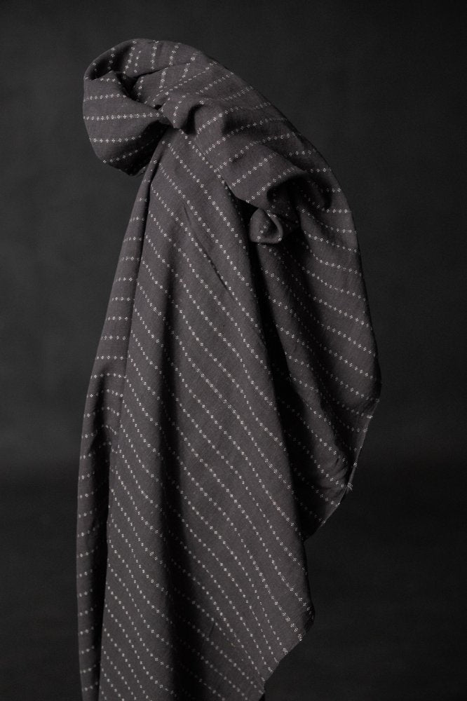 Remnant (Riddle Extra Weft Handloom Cotton)