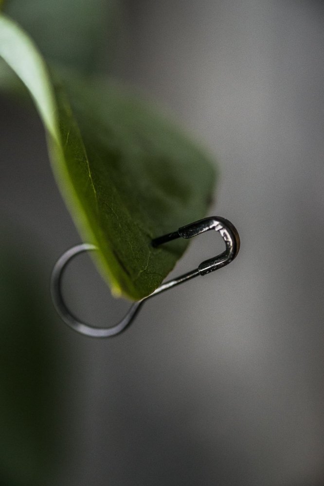 Black Bulb Pins