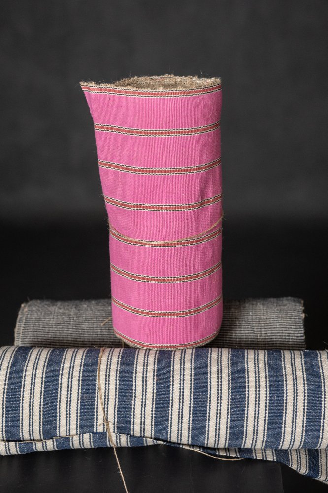 pink red jute runner fabric