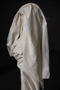 white organic seersucker fabric 