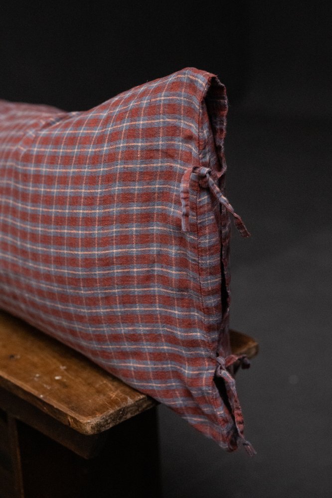 Sansho Spice Laundered Linen Tie Pillowcase - Extra Long