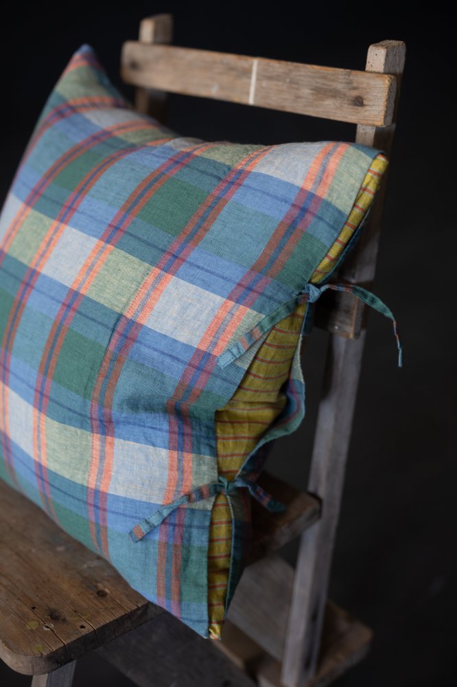 checked linen tie cushion
