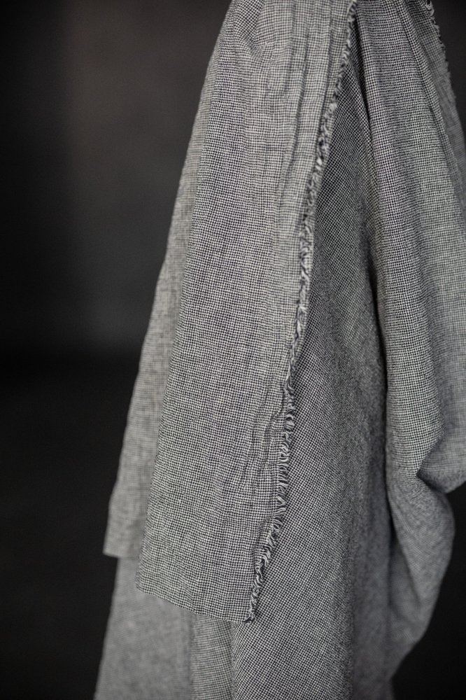 Black Puppytooth Crinkle Japanese Linen/Cotton