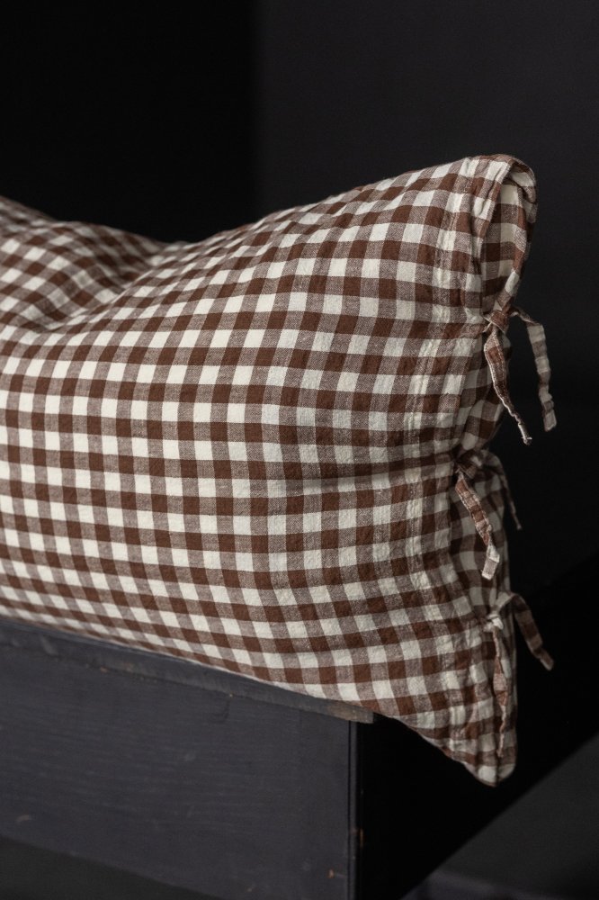 Mississippi Laundered Linen Tie Pillowcase