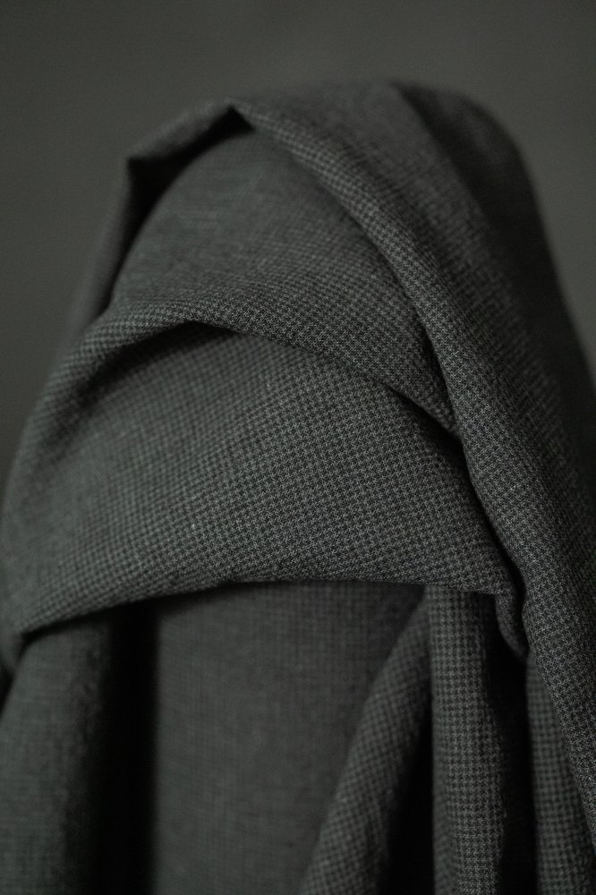 Gallery Green Puppytooth Crinkle Japanese Linen/Cotton Remnant
